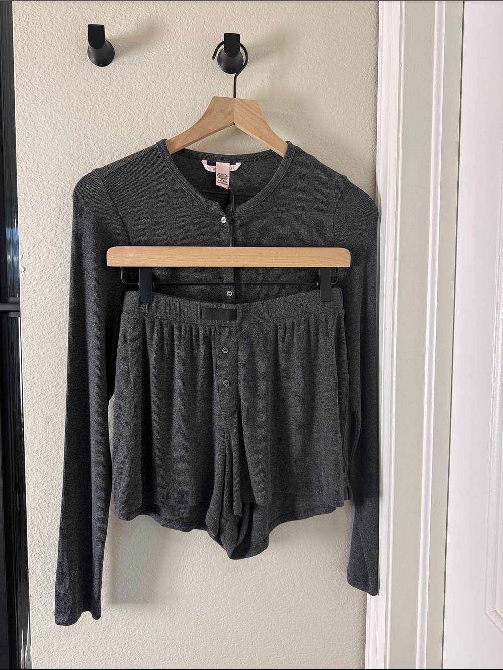 Victoria's Secret Loungewear Sleep Set Cardigan Shorts Gray Medium Large PJs